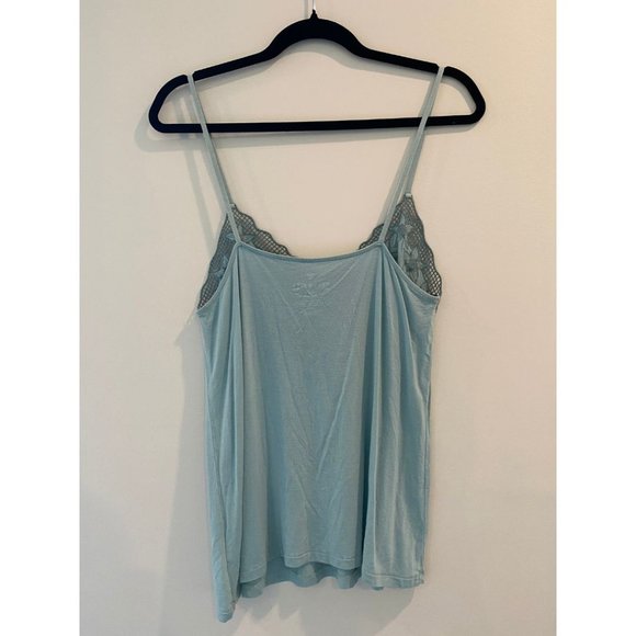 Lace tank top - Picture 2 of 4